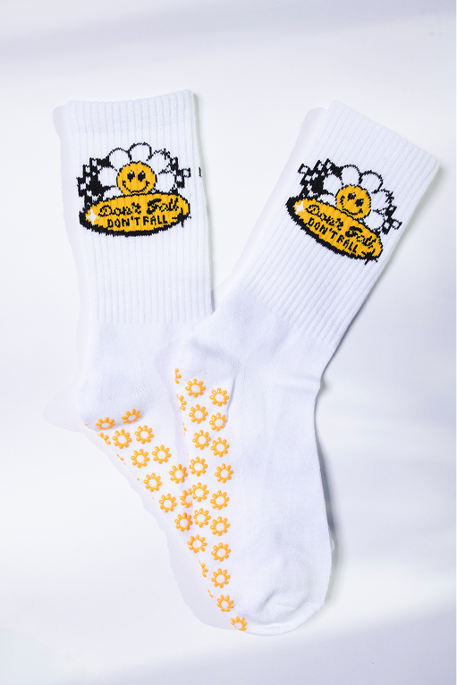 Don't Fall Daisies Hover